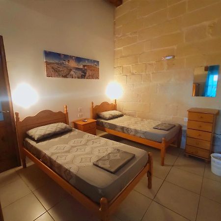 Margerita Farmhouse Qrendi Екстериор снимка